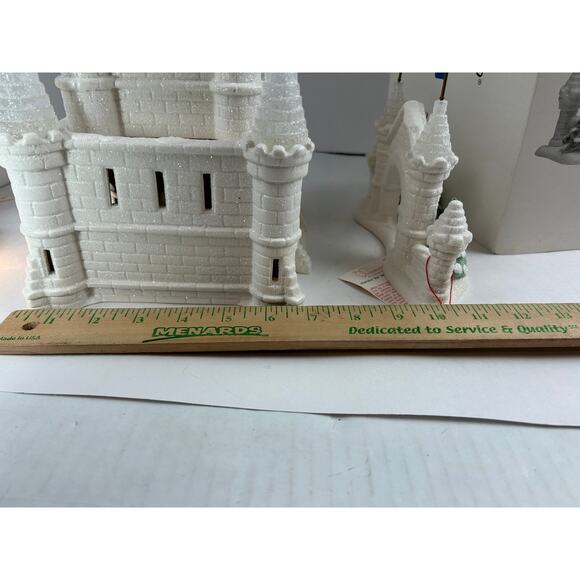 Department 56 Snow Carnival Ice Palace Snow Village lighted building w box - Picture 12 of 13